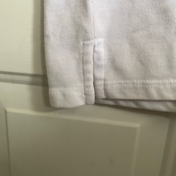 AWAKE Women’s White Short Sleeve Shirt Size Medium - Picture 5 of 5